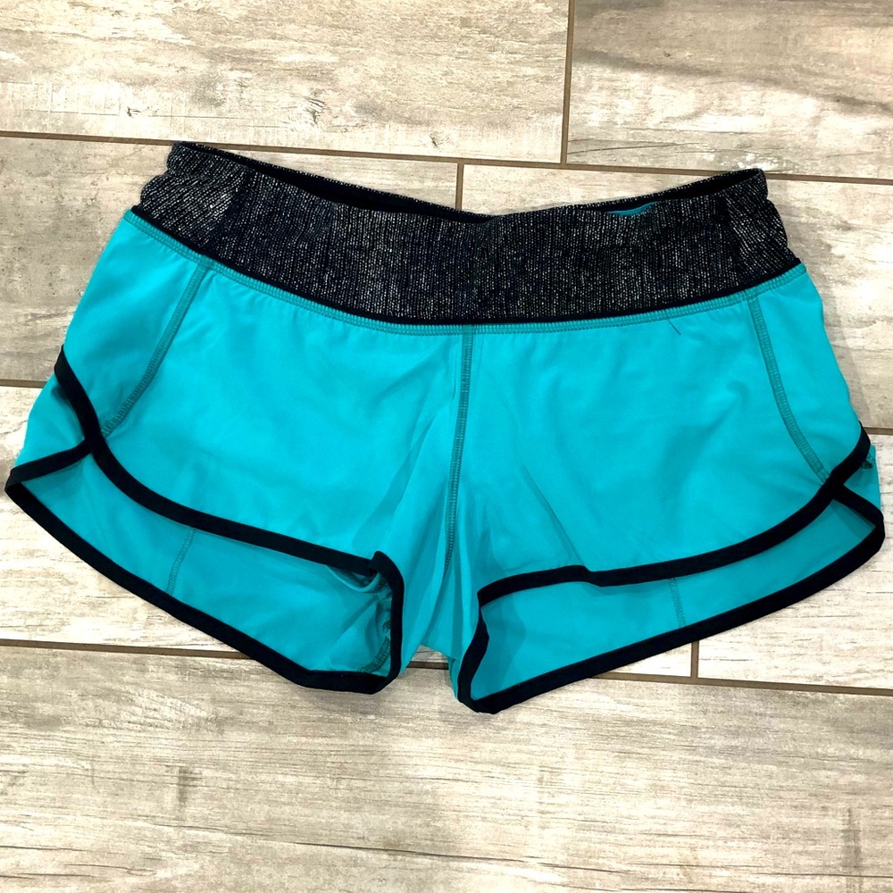 Lululemon Speed Short Sz 6 Teal and Black